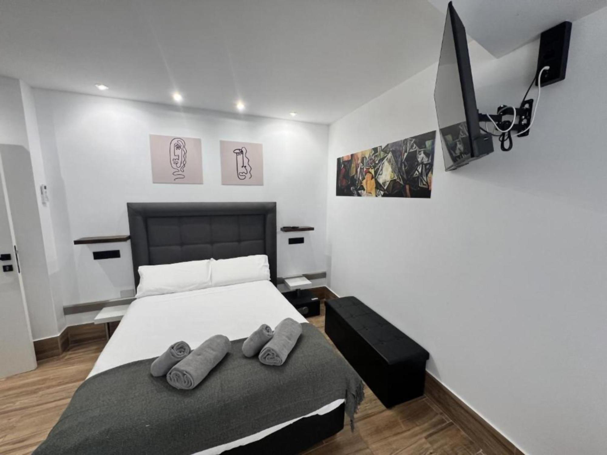 Ilustre Rooms Málaga Esterno foto