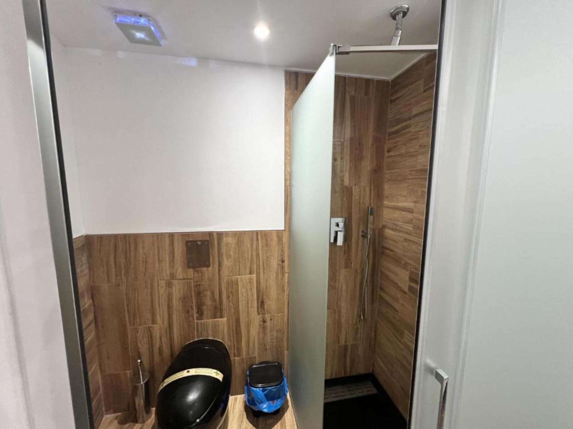 Ilustre Rooms Málaga Esterno foto